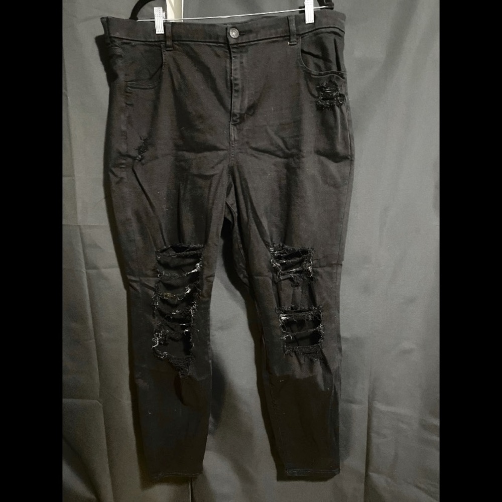 Black Distressed Jeans